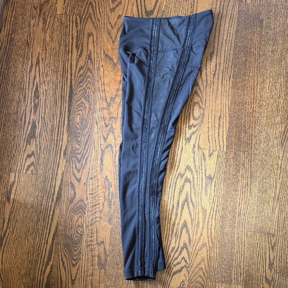 lululemon athletica Black Leggings - Picture 3 of 7